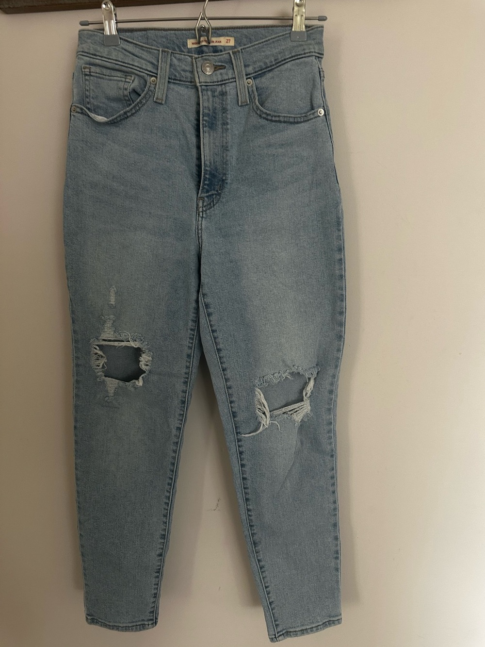 Levi's Light Blue High-waisted Distressed Mom Jeans- size 27